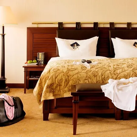 Hotell Yachthafenresidenz Hohe Duene Rostock