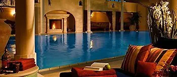 Yachthafenresidenz Hohe Duene Hotell 5*